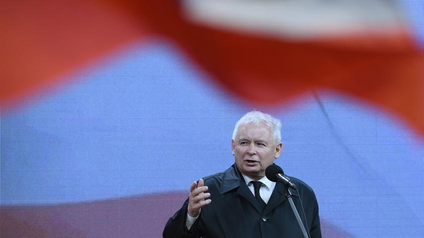 Sienkiewicz: przesłuchanie Tuska to spektakl marnej jakości rozpętany przez Jarosława Kaczyńskiego