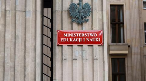 Rzecznik rządu Piotr Mueller o nagrodach w Ministerstwie Finansów