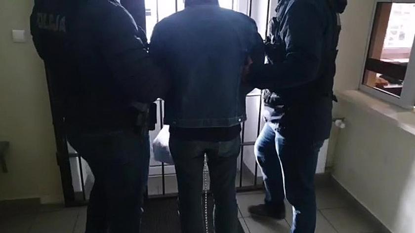 Prokurator Piotr Grębowski podkreślał, że oskarżony pozostawił swoje ofiary na jezdni z ciężkimi obrażeniami