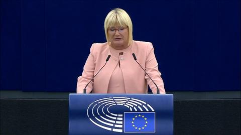 Debata w PE o aferze wizowej. Posłanka niezrzeszona Kinga Gál zabrała głos