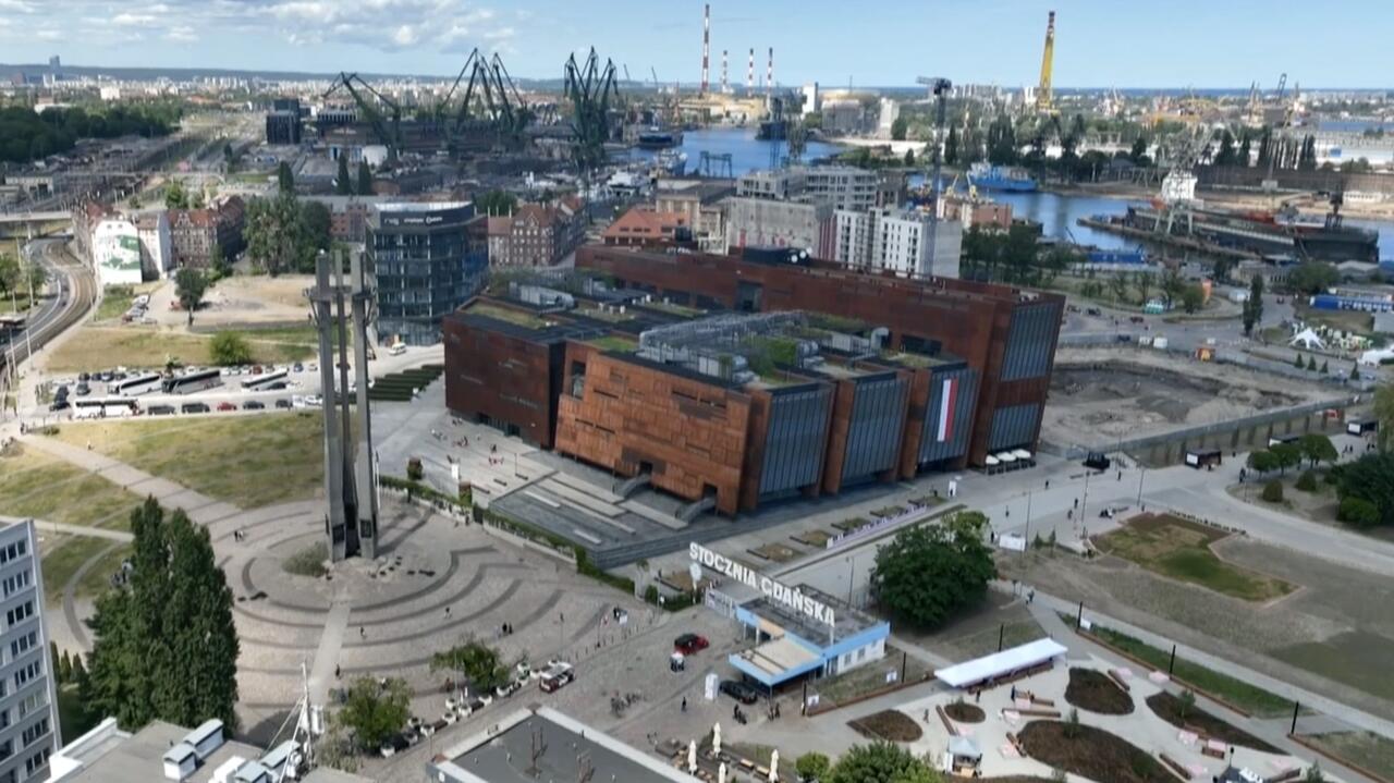 Świętują rocznicę 4 czerwca 1989 roku i namawiają do pójścia na wybory. 