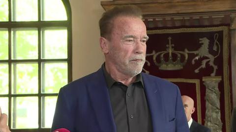 "Mamy przed sobą misję pamiętania". Arnold Schwarzenegger odwiedził muzeum Auschwitz