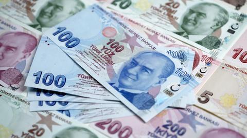 Lira odbija się od dna po interwencji prezydenta Erdogana