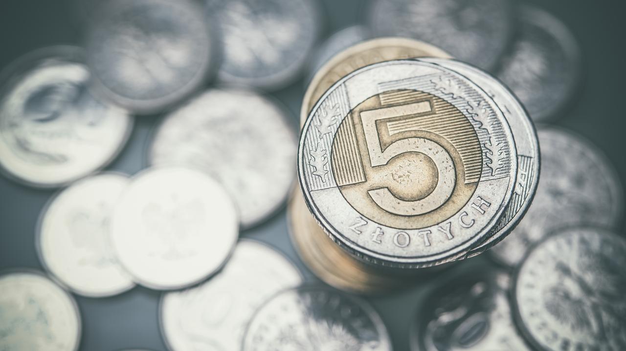 kursy-walut-eur-usd-chf-gbp-pln-ile-kosztuje-euro-dolar-funt