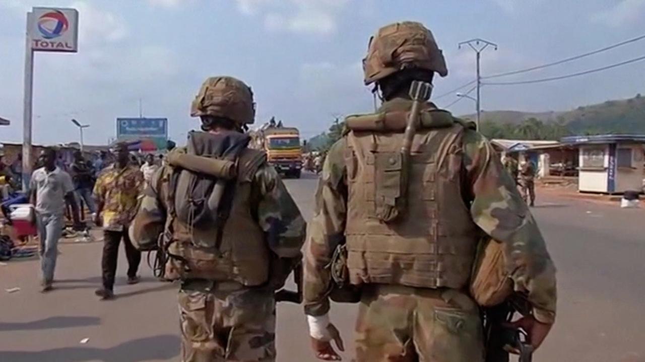 Mass defections of car   soldiers after tensions with Russian mercenaries