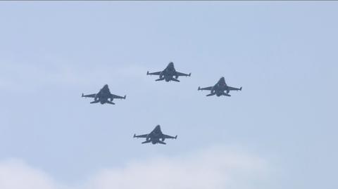 Polskie F-16 nad Kijowem 