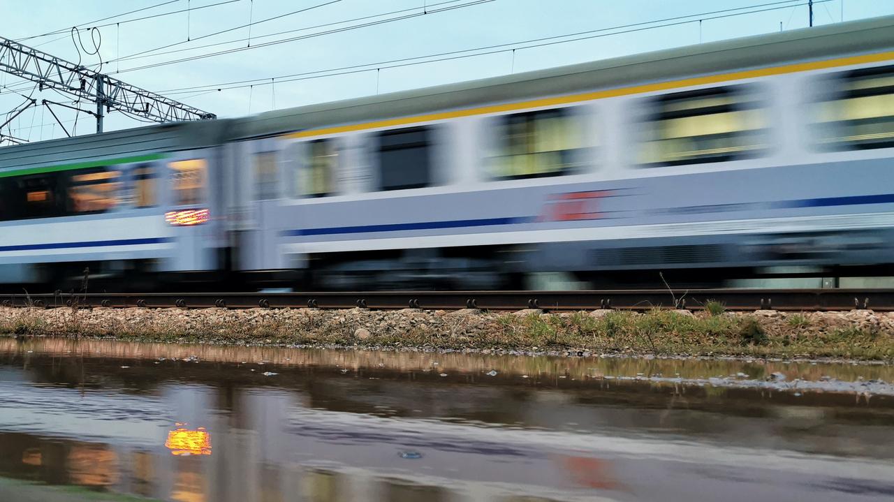 Od dziś zmiany na przejazdach kolejowych