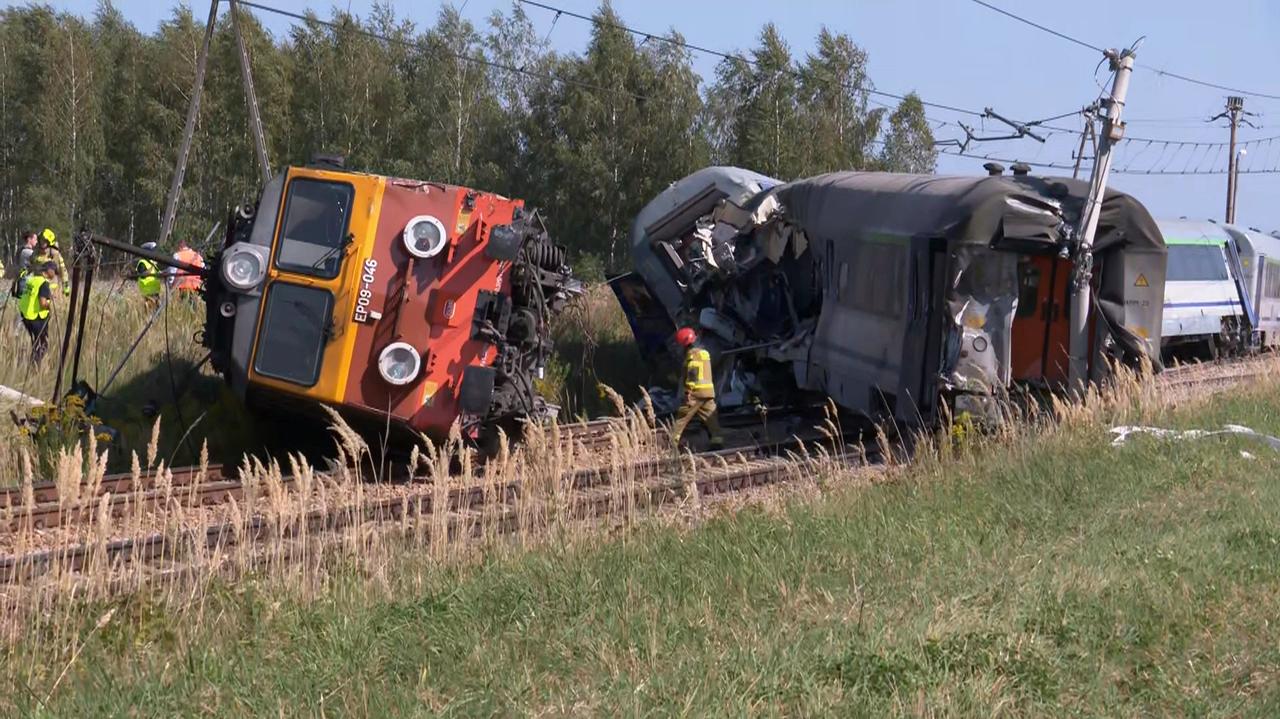 Wykolejenie pociągu Intercity. Wójt gminy Wieniawa o pomocy poszkodowanym