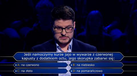 Pytanie w "Milionerach" za 10 tysięcy złotych o kurze jajo w wywarze z kapusty z octem