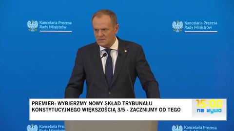 Tusk: Orban pozostał sam na placu boju 