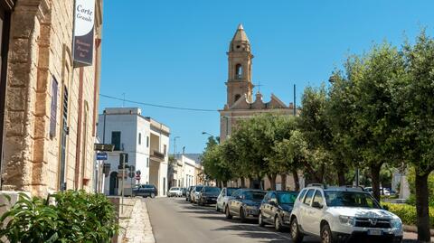 Presicce znajduje się w regionie Apulia w prowincji Lecce w południowych Włoszech.