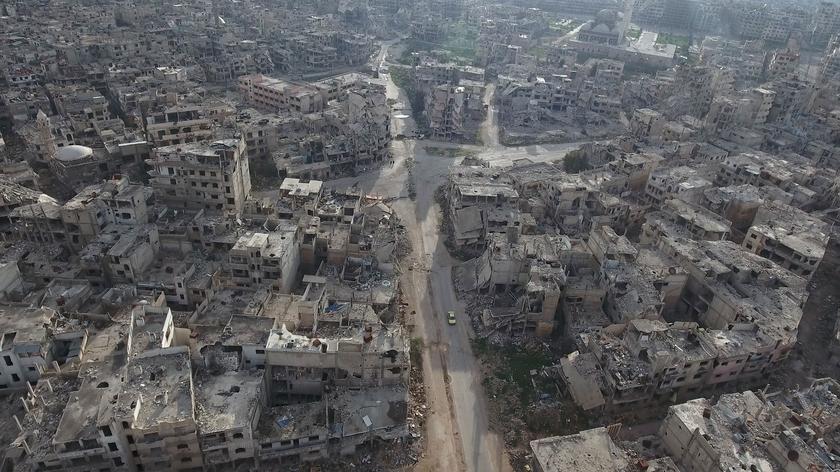 Bomby beczkowe spadające na Damaszek (wideo z 2016 roku)