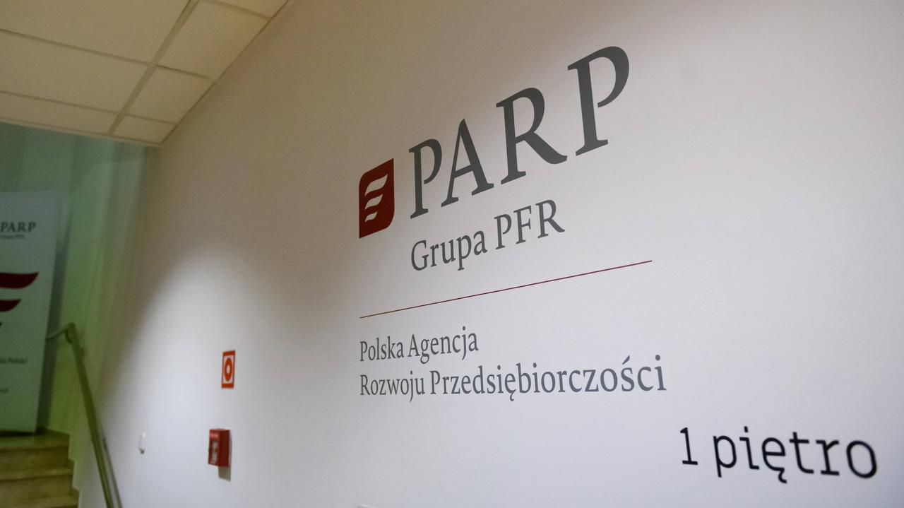 Oszustwa na szkodę PARP i NCBiR. Zatrzymane kolejne osoby