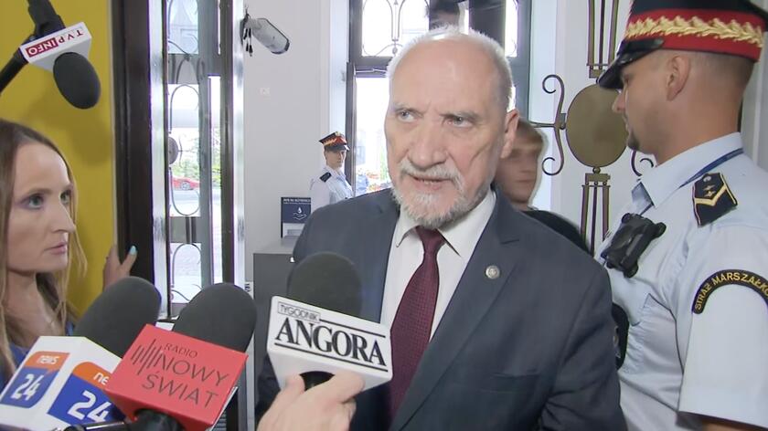 Antoni Macierewicz komentuje ustalenia "Czarno na białym"
