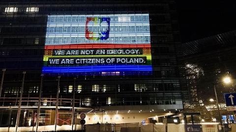 PiS chce ukarania Komisji Europejskiej za tęczowe godło