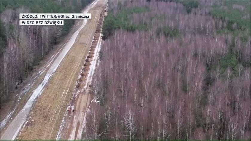 Trwa budowa zapory na granicy polsko-białoruskiej (materiał z 30.03.2022)