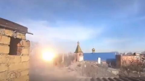 Żołnierze pułku Azow zniszczyli rosyjski BMP