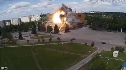 Atak rakietowy na dom kultury w Łozowej w obwodzie charkowskim
