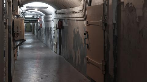 Robotnicy trafili na pozostałości po podziemnym schronie wybudowanego przez Niemców (materiał z 2.07.2021)