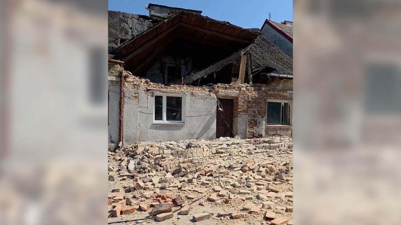 W Sierpcu zawalił się budynek. Akcja służb