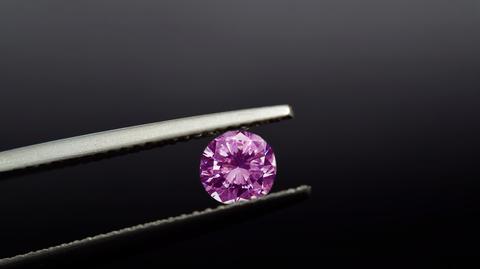 Enigma - czarny diament sprzedany na aukcji w Sotheby's