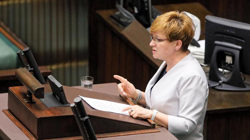 Urszula Augustyn podczas debaty nad wotum nieufności dla minister Zalewskiej