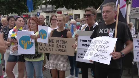 Protest w obronie wolnych mediów w Częstochowie 