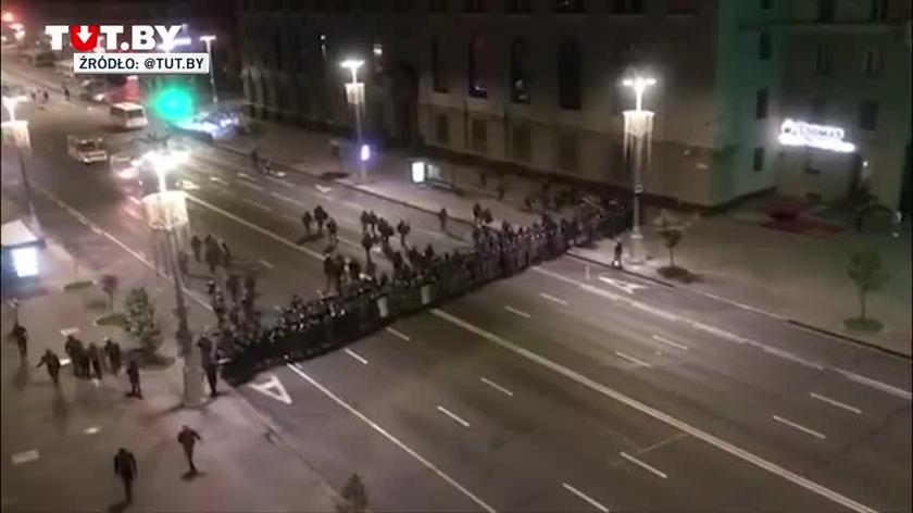 Oddziały milicji na ulicach Mińska