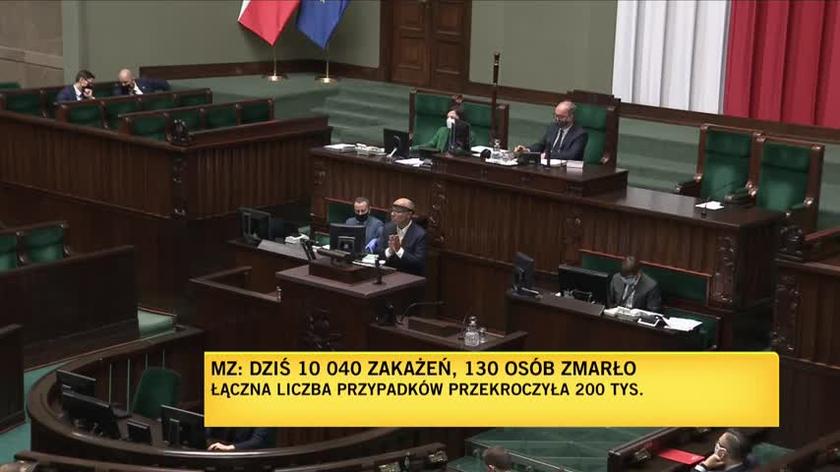 Kropiwnicki: na pierwsze 100 tysięcy zachorowań potrzebowaliśmy ponad 200 dni, na drugie 100 tysięcy 17 dni