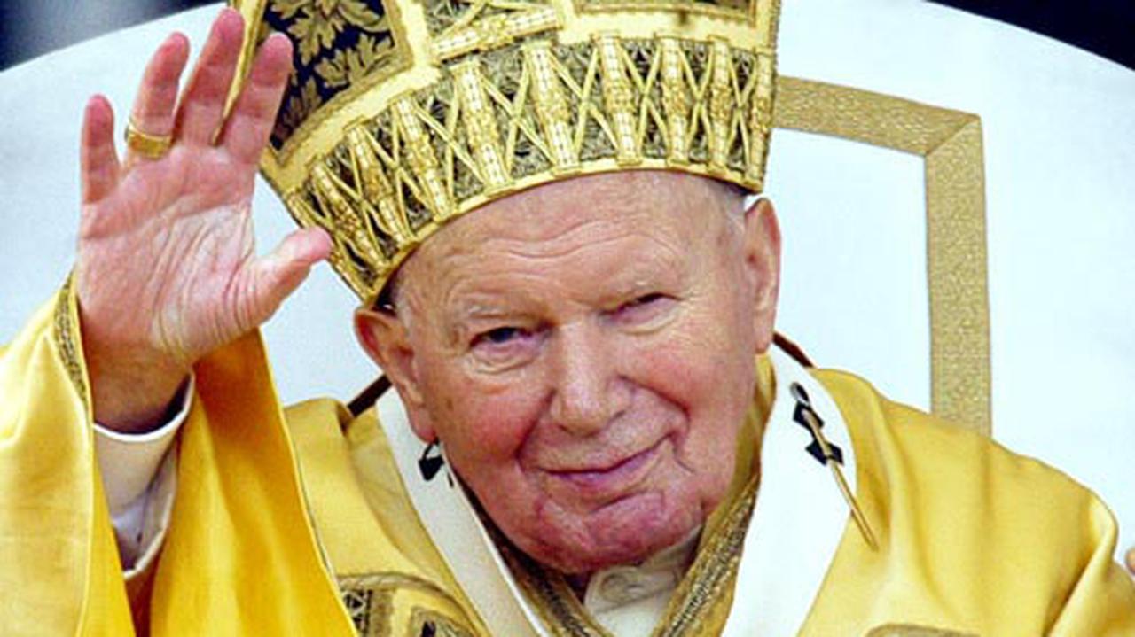 Jan Paweł II nie zostanie świętym w tym roku TVN24