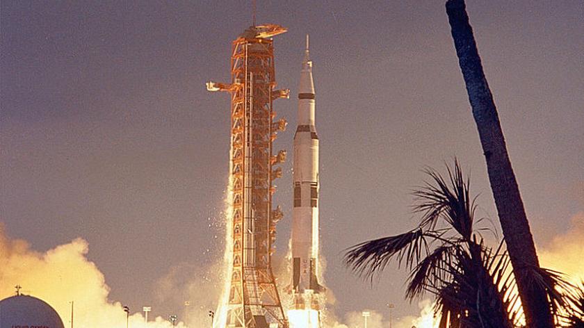 Start Saturn V z Apollo 11