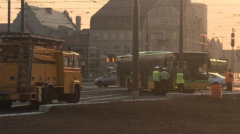 Miejskie autobusy wjeżdżają w słup: Poznańskie MPK interweniuje