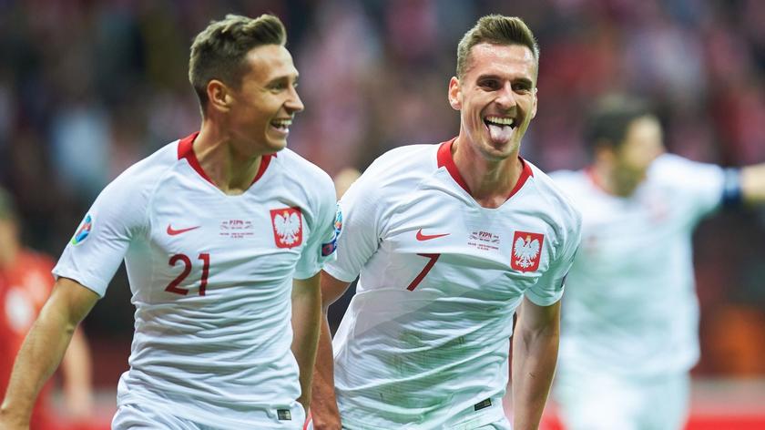 Poland qualifies for Euro 2020 after beating North Macedonia 2:0