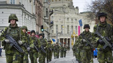 Finlandia i Szwecja wezmą udział w ćwiczeniach NATO. Neutralne państwa już nie takie neutralne?