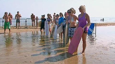 Mistrzostwa skimboardingu na gdańskiej plaży