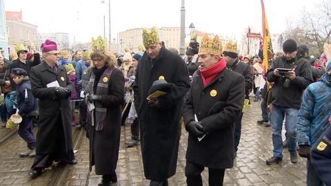 Orszak Trzech Króli we Wrocławiu. Rafał Dutkiewicz w koronie