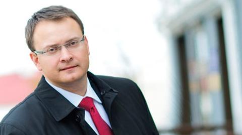 Minister Sikorski o uwolnieniu zatrzymanego na Okęciu opozycjonisty
