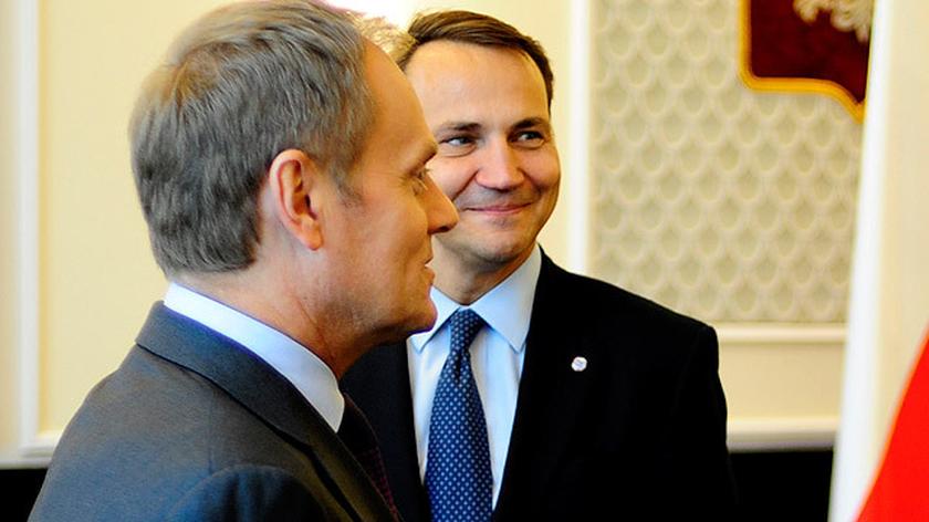 Dlaczego Tusk i Sikorski nie informowali o planach Putina? "Polityka nie obowiązuje tajemnica spowiedzi"