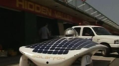 Startuje australijski wyścig pojazdów napędzanych energią słoneczną