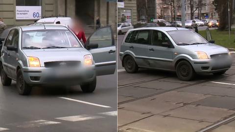 Po kolizji nie zaciągnęła hamulca, auto odjechało. Zatrzymała je na torowisku