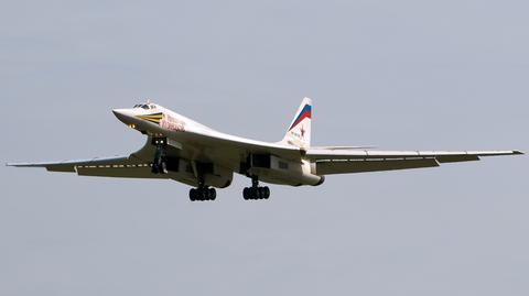Władimir Putin na pokładzie bombowca strategicznego Tu-160