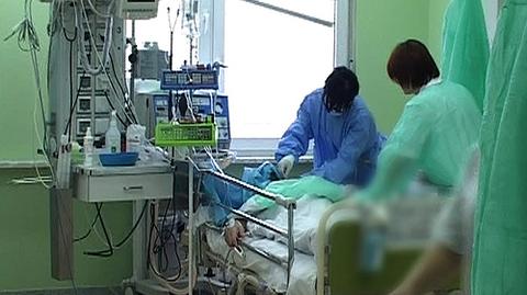 Po trzygodzinnej reanimacji w Wojewódzkim Szpitalu Zespolonym w Kielcach zmarła na sepsę 18- latka