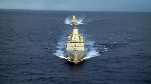Duńska fregata drażni Rosjan