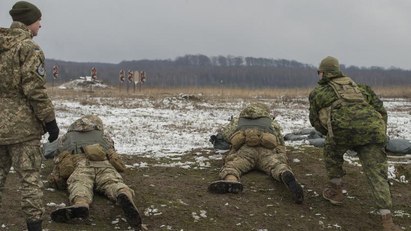 Ćwiczenia ukraińskiej artylerii