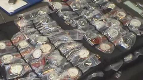 Podróbki markowych zegarków zabezpieczone przez stołeczną policję
