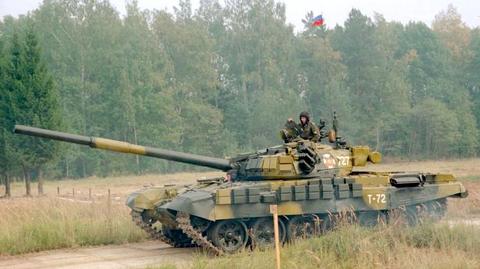 Łukaszenka chce modernizować armię. Kupi rosyjskie śmigłowce