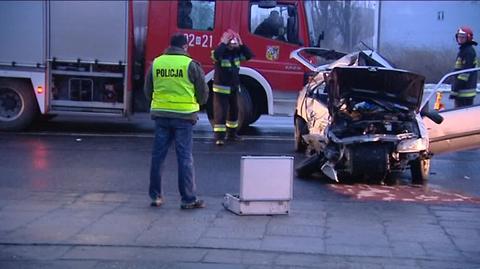 Tragiczny wypadek w centrum Wrocławia. Nie żyje kierowca
