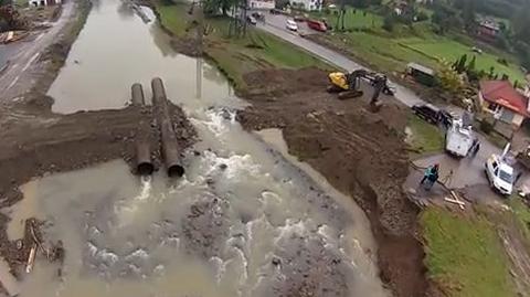 Mieszkańcy  zapewniają, że nie pozwolą rozebrać grobli