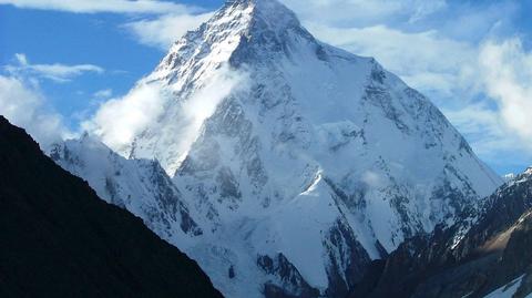 Himalaistka: Z reguly osoba sama z lawiny nie jest w stanie sie wykopać