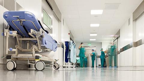 Pierwszy pacjent z ebolą w Polsce?